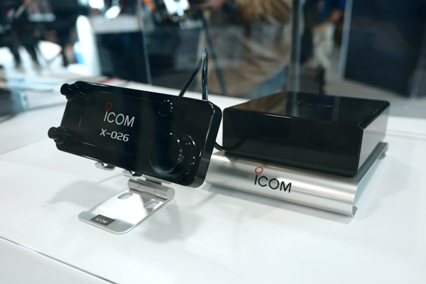 ICOM X026, prochain TRX Killer ?